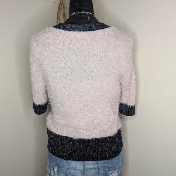 Preppy soft pink and black - Picture 4 of 8